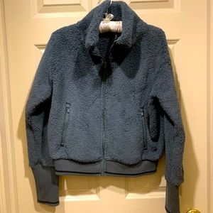 Like new Athleta fleece jacket size S. Mint condition. Steel blue color